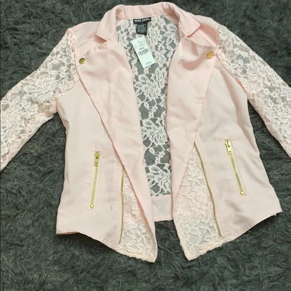 Lace jacket - Picture 2 of 4